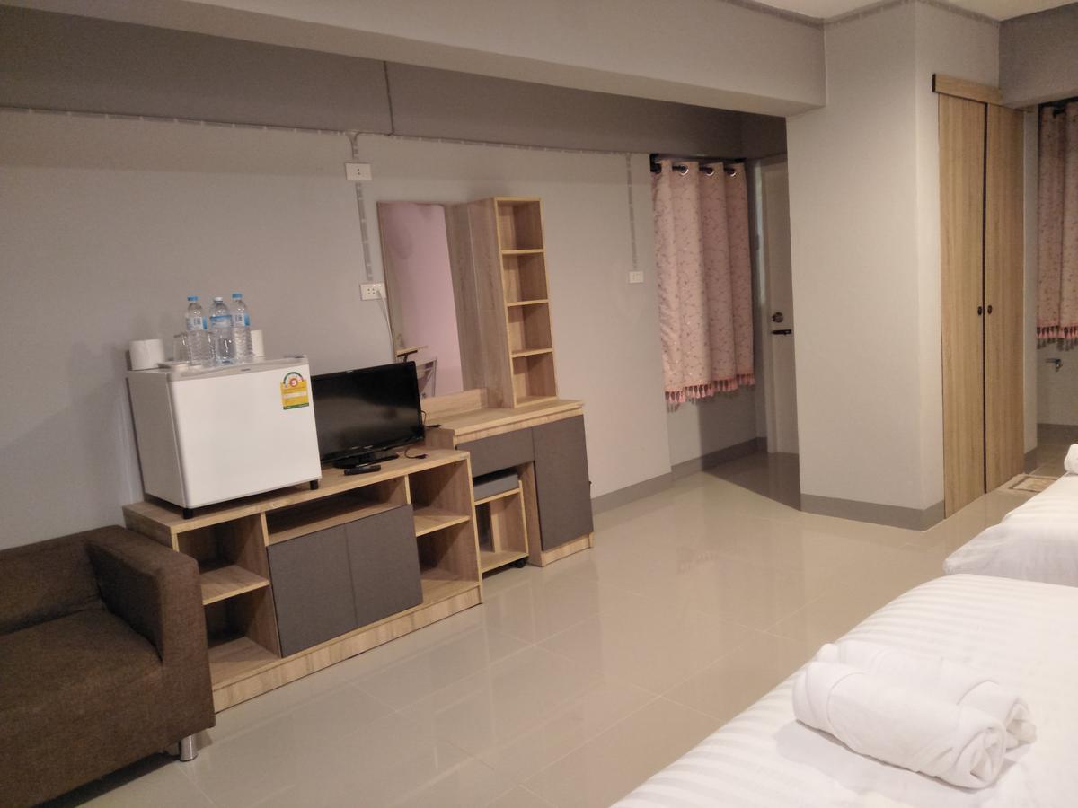 Rinrada Place Hotel 우본라차타니 외부 사진