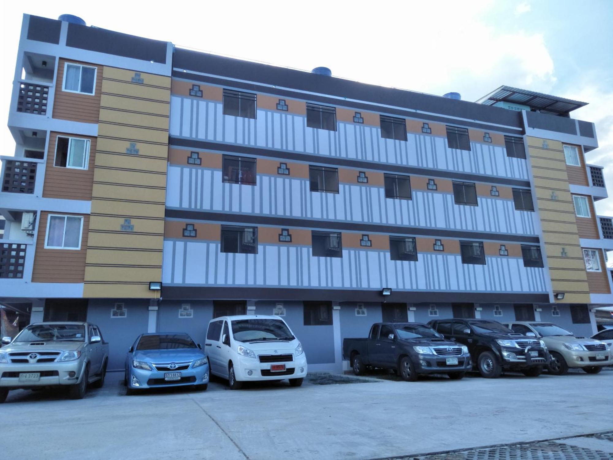 Rinrada Place Hotel 우본라차타니 외부 사진