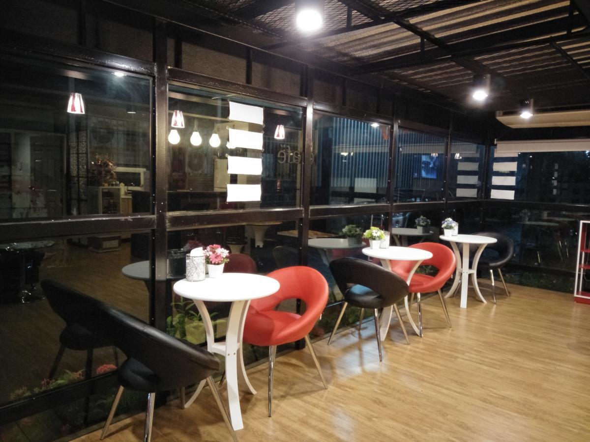 Rinrada Place Hotel 우본라차타니 외부 사진