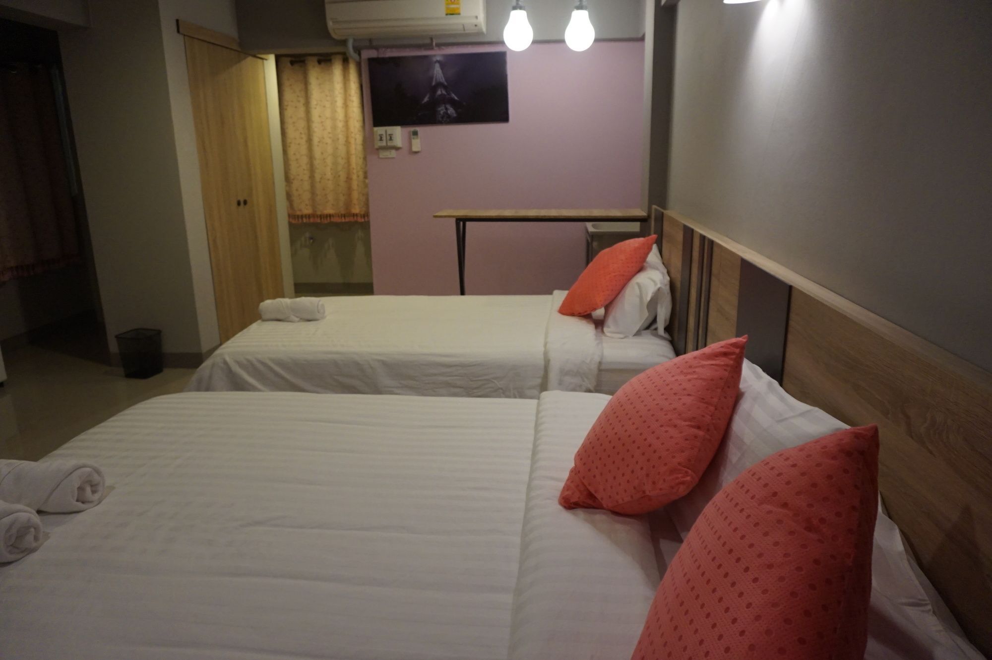 Rinrada Place Hotel 우본라차타니 외부 사진
