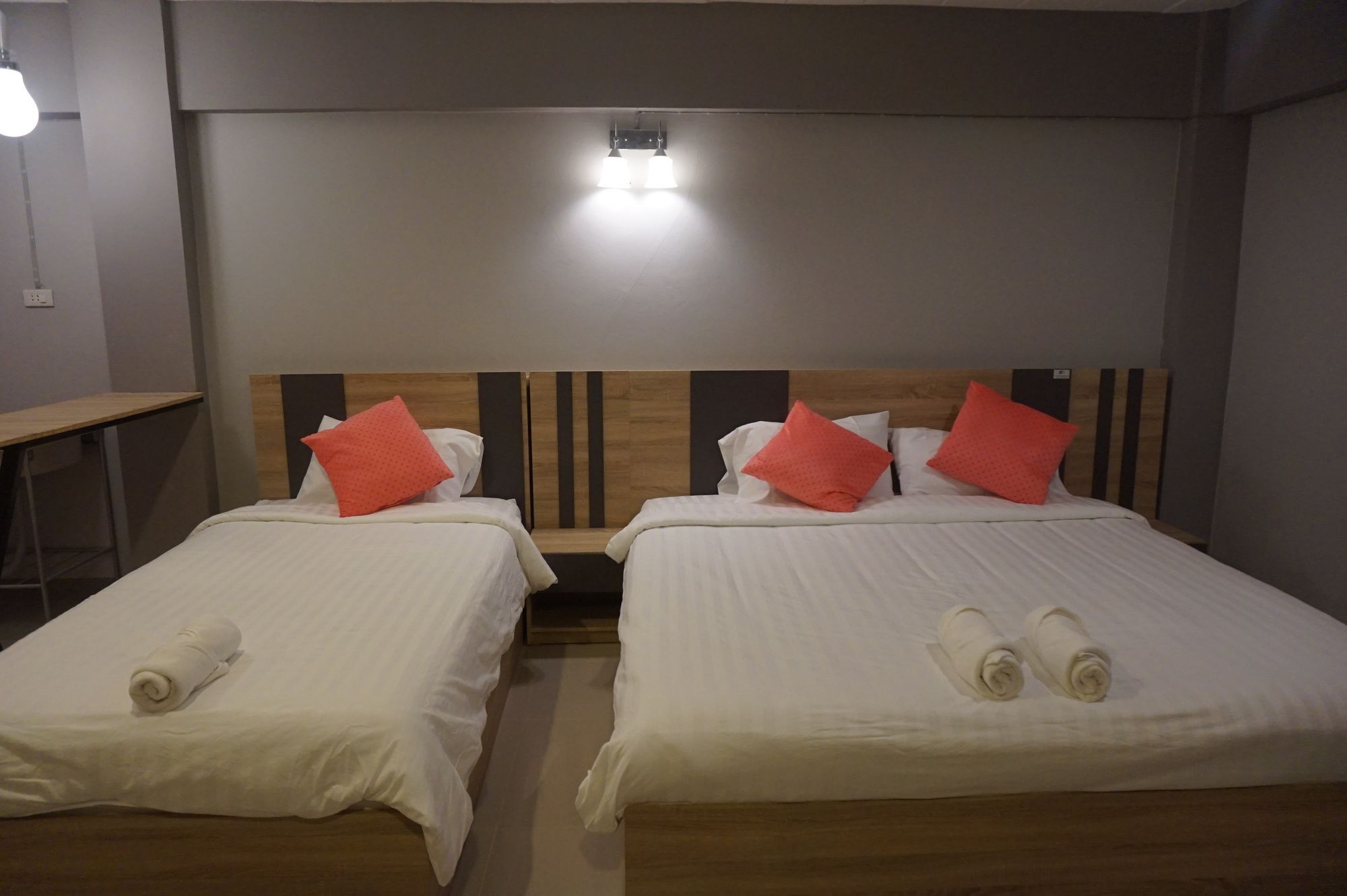 Rinrada Place Hotel 우본라차타니 외부 사진
